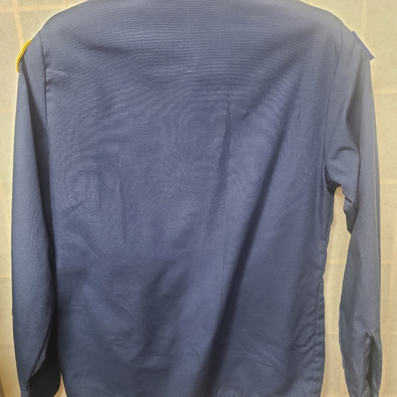 Boy Scout BSA UNIFORM SHIRT Youth  Medium Long Sleeve. Blue in color. - Picture 7 of 8